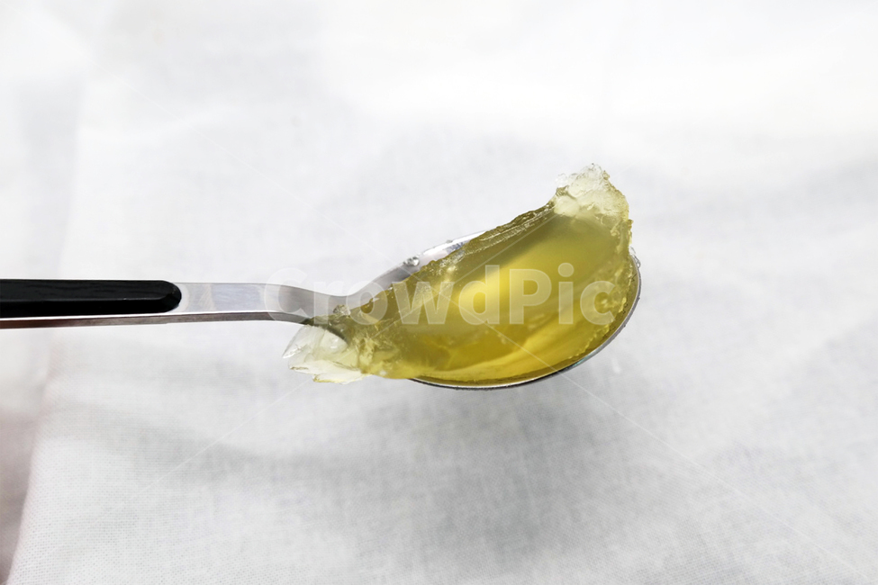 cutlery,주방용칼,spoon,숟가락,청포도,포도맛,연두색,반투명,젤리,디저트,여름,간식,홈메이드,간단