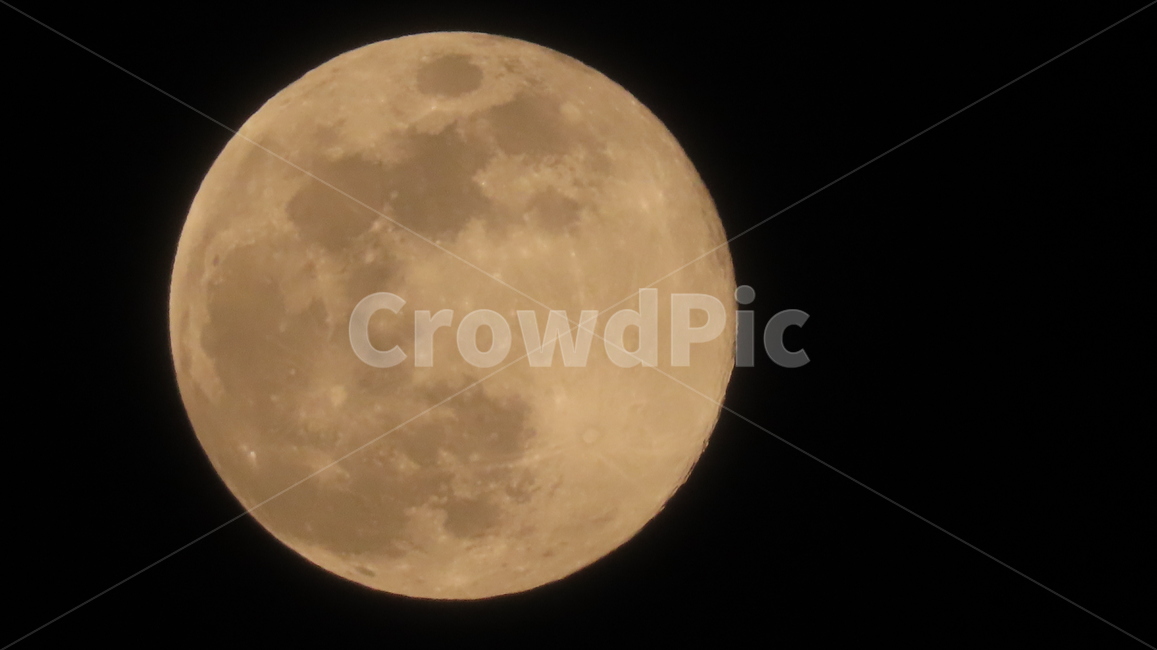 달,moon,밤,슈퍼문,보름달,야경,밤,풍경,nightscape,night,landscape,astronomy,천문학,universe,우주,outdoors,옥외,nature,자연,outer space,대기권 밖
