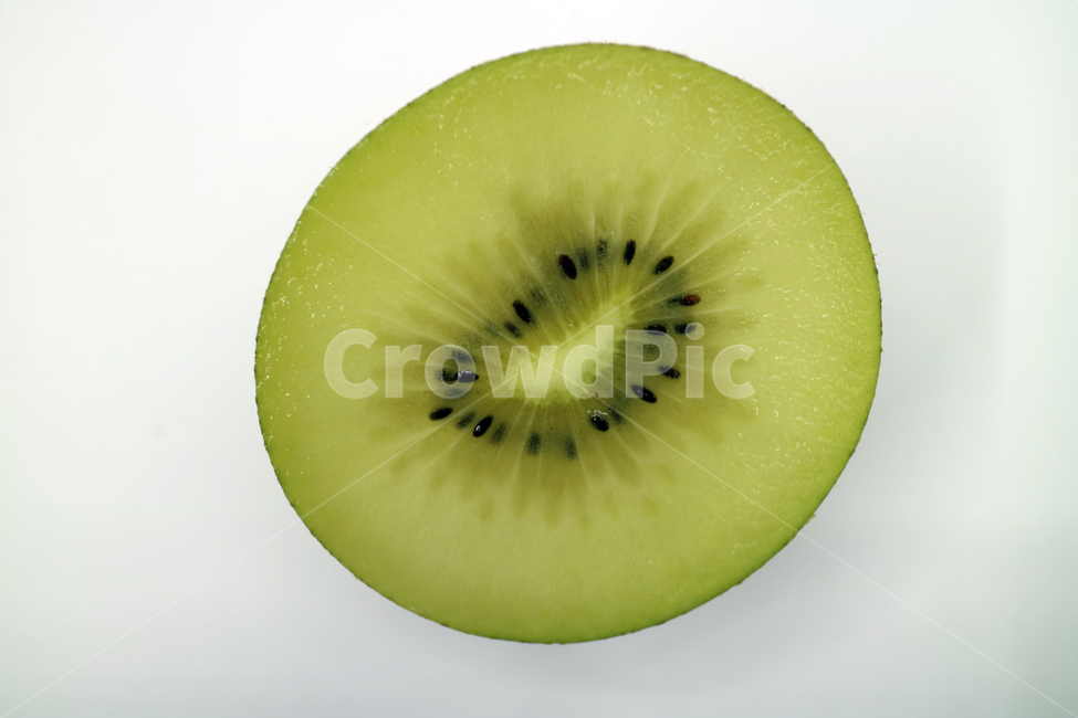 키위,골드키위,열대과일,과일,음식,식품,식재료,요리재료,음식재료,신선한,슬라이스,과육,오브젝트,누끼,탑뷰,탑앵글,음식,식재료,요리,food,cook,meal,dishes,food reserves,과일,열매,fruit,누끼,remove background