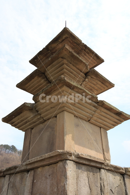경주감은사지동서삼층석탑,감은사지,3층석탑,경주,석탑,신라,탑,서라벌,architecture,건축물,한국,전통,유산,통일신라,불탑,불교,감은사,koreantraditional,한국전통,한국문화,korean traditional,korean culture,건축물,건물외관,exterior,building,structure,architecture,construction