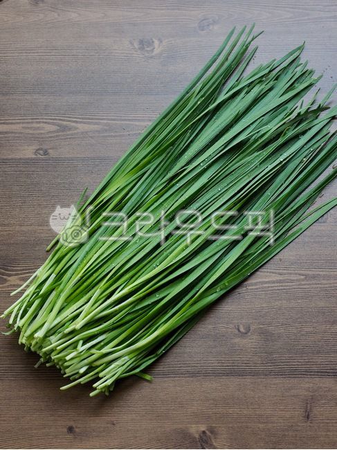 부추,유기농,유기농부추,채소,야채,음식,음식재료,녹색,chives,organic,organicleek,vegetable,food,foodingredients,green,배경,background,웰빙,웰빙음식,녹색채소,잎,잎채소,wellbeing,wellnessfood,greenvegetable,leaf,leafvegetable,식물,plant,음식,식재료,요리,food,cook,meal,dishes,food reserves,채소,야채,vegetables