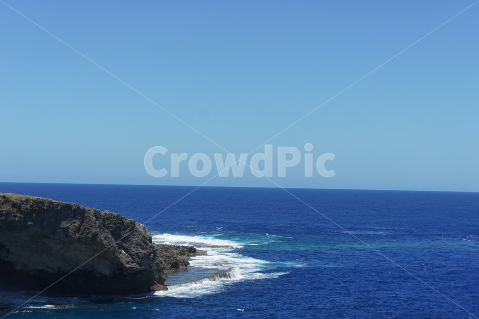 파란색,파도,wave,flow,sea,ocean,대양,water,물,푸른,맑음,바다,낭떠러지,돌,식물,promontory,곶,land,nature,자연,outdoors