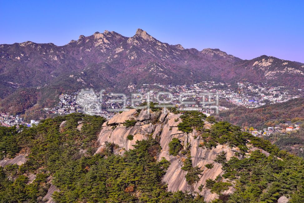 북한산,삼각산,산정상,기차바위,산맥,봉우리,문수봉,보현봉,칼바위,형제봉,믕선,자연,경관,조망,조감도,숲,환경,배경,백그라운드,mountain,nature,산,outdoors,옥외,mountainrange
