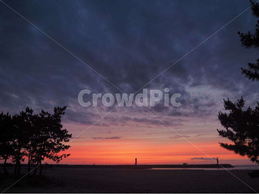 해,석양,일출,바다,등대,자연,풍경,nature,landscape,색깔,색상,색채,색감,color sense,color sensitivity,feeling of color,plant,식물,tree,나무,outdoors,옥외
