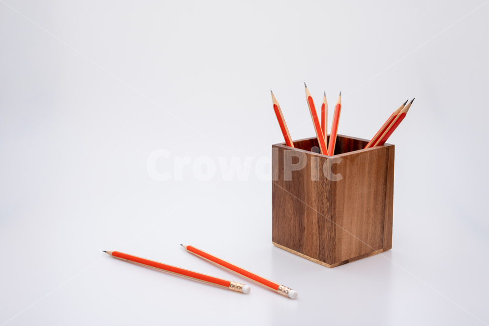 pencil,지우개,필통,연필꽂이,연필,오브젝트,비즈니스,컨셉,배경없음,누끼,메모지,접착식메모지,학용품,문구류,사무용품,school supplies,stationery,office supplies