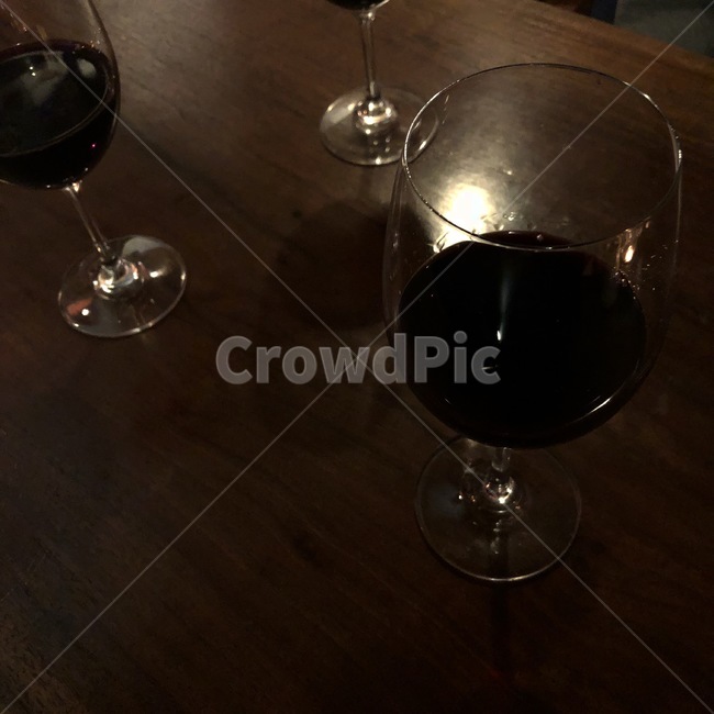 와인,감성,와인바,카페,분위기,어둠,외로움,쓸쓸함,술,주류,alcohol