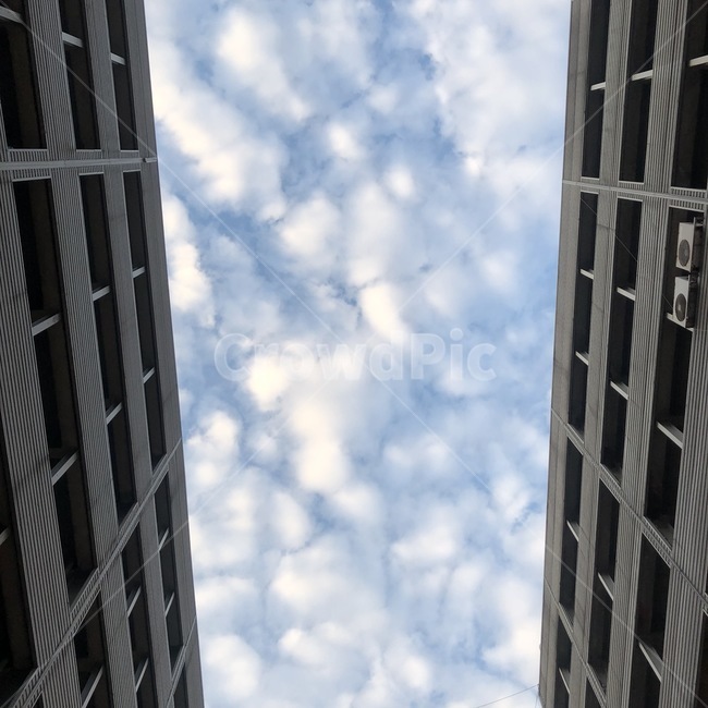 하늘,구름,건물,cloud,sky,건축물,건물외관,exterior,building,structure,architecture,construction