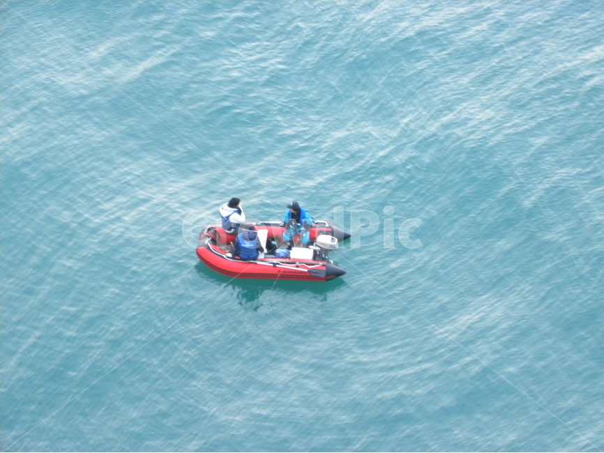 보트,바다,수상구조,수상요원,안전요원,모터보트,boat,ocean,sea,rescue,lifeguard,사람들,대중,군중,other people,crowd