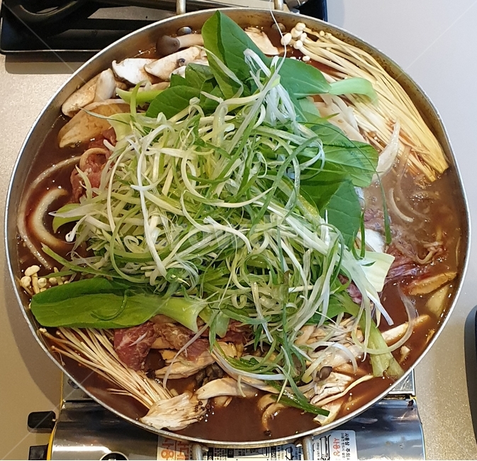 불고기,한식,한국음식,불고기전골,bulgogi,meat,kfood,koreanfood,음식,식재료,요리,food,cook,meal,dishes,food reserves,육류,고기,meat,한식,한국음식,한국요리,korean food,korean dishes,korean meal,korean cook