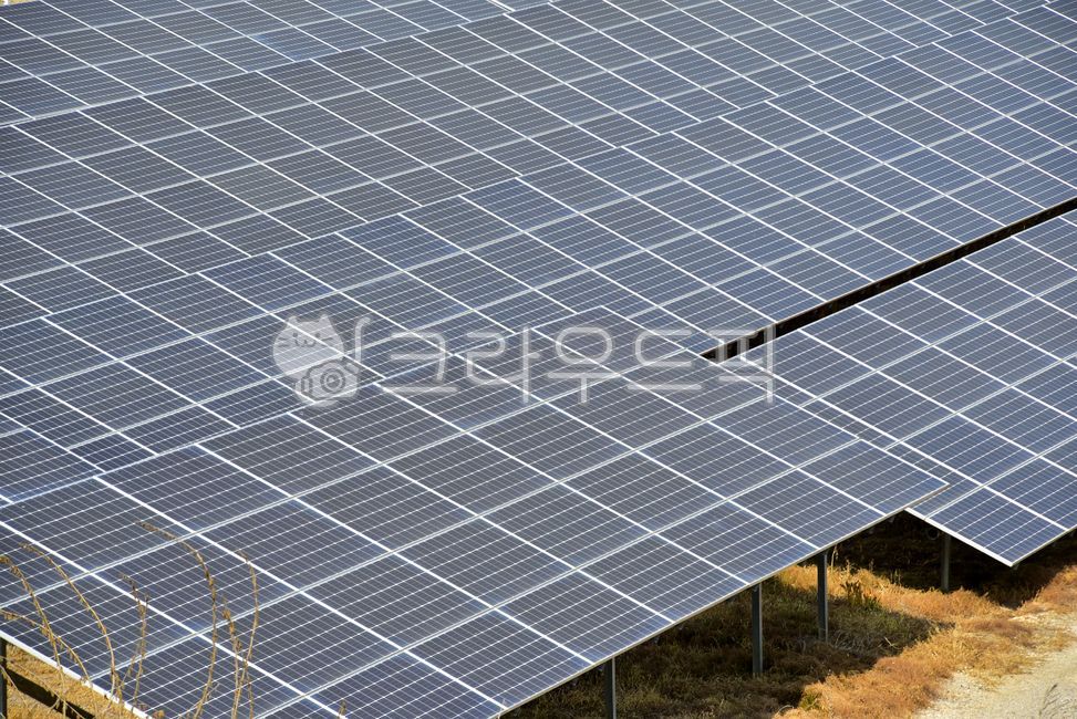 green power generation,collector plate,solar power generation,solar,industry,electricaldevice,battery,solar cell panel,eco,renewable energy,Development,power plant,solar panel,power,electrical device,panel,energy,Green Energy,alternative energy,solar powe