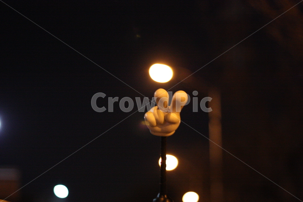 브이,V,파이팅,힘내자,하루,야경,밤,풍경,nightscape,night,landscape,사물,물건,오브젝트,thing,object,matter