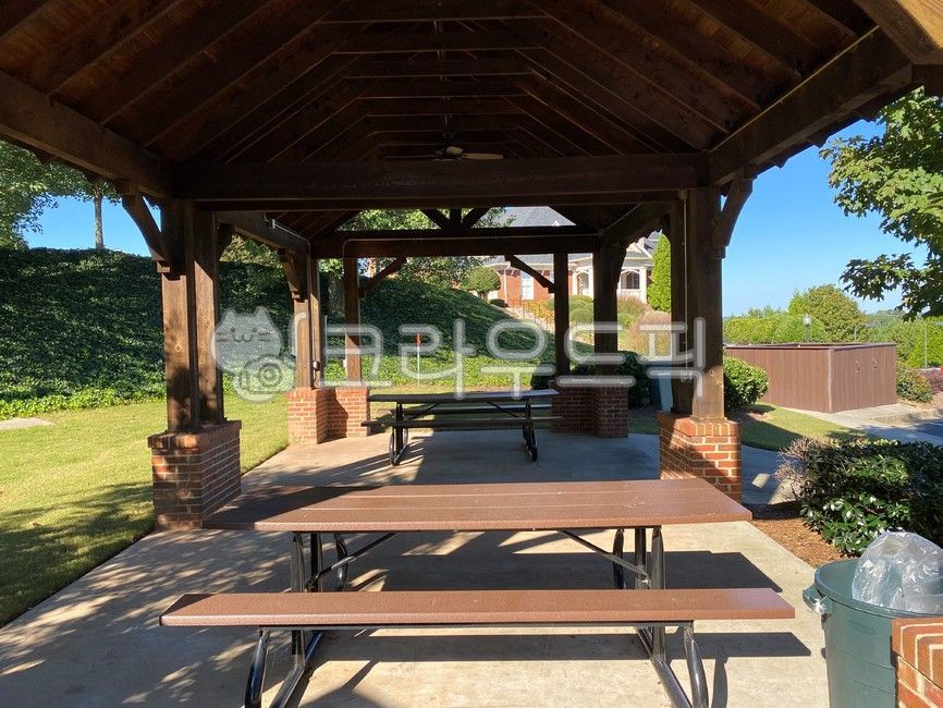 patio,rest,courtyard,porch,Rest area,sperm,clean