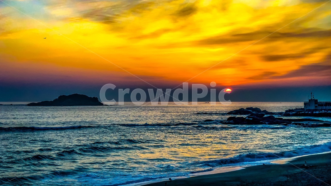 일출,일몰,석양,풍경,자연,바다,자연,풍경,nature,landscape,outdoors,옥외,ocean,대양,sea,water,물,sky,하늘,red sky,붉은 하늘,sunset,dusk,황혼,dawn,새벽