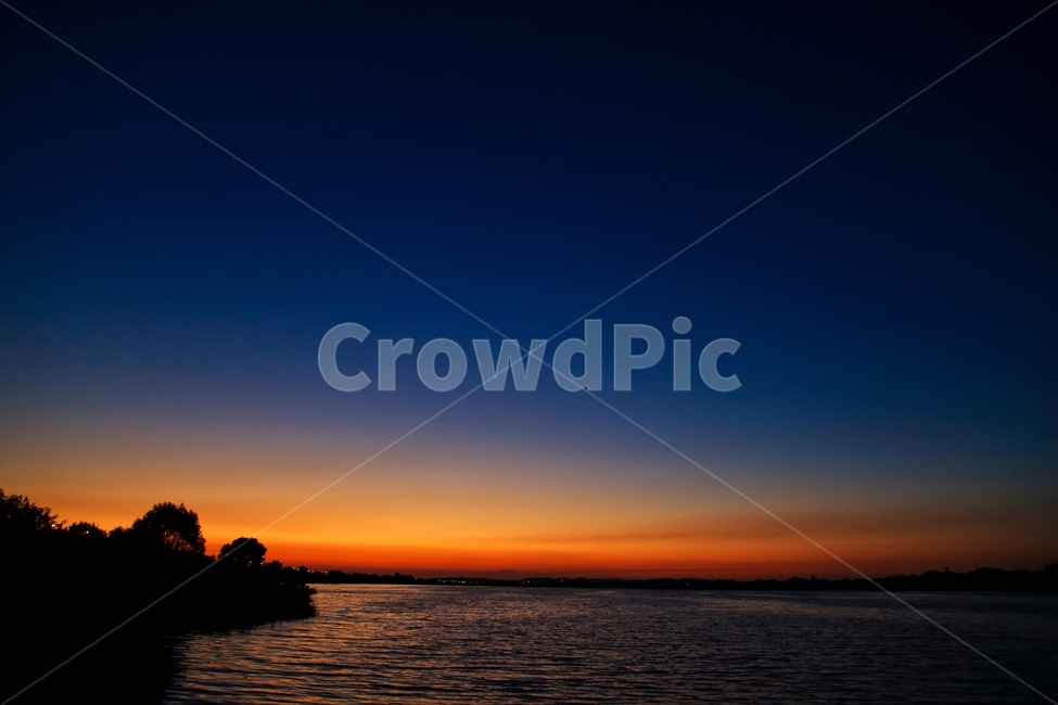 야경,저녁,노을,석양,밤하늘,자연,풍경,nature,landscape,outdoors,옥외,sunset,일몰,red sky,붉은 하늘,sky,하늘,dusk,황혼,dawn,새벽