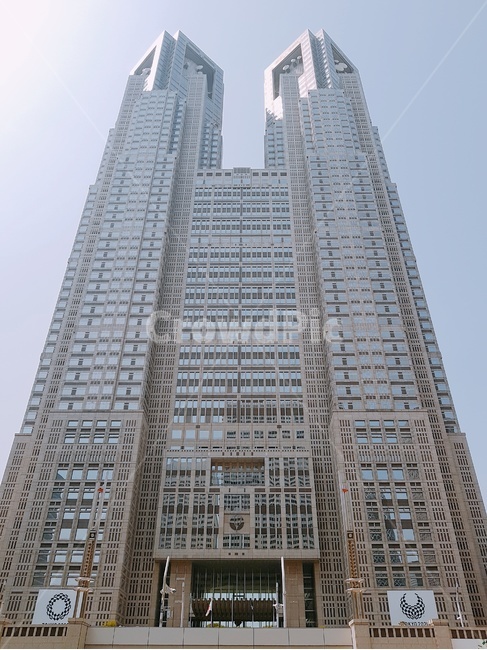 일본,도쿄,도청,건물,밸런스,해외,외국,세계,foreign,oversea,world,건축물,건물외관,exterior,building,structure,architecture,construction