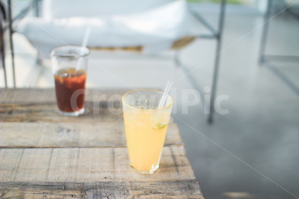 카페,아메리카노,음료,커피,coffee,americano,분위기,cafe,실내,제주도,제주도카페,청수리아파트,여행,일상,daily,indoor,jeju,jejuisland,청량,색감,에이드,음료수,유자에이드,음료수,drink,beverage,감성,sensible,feeling