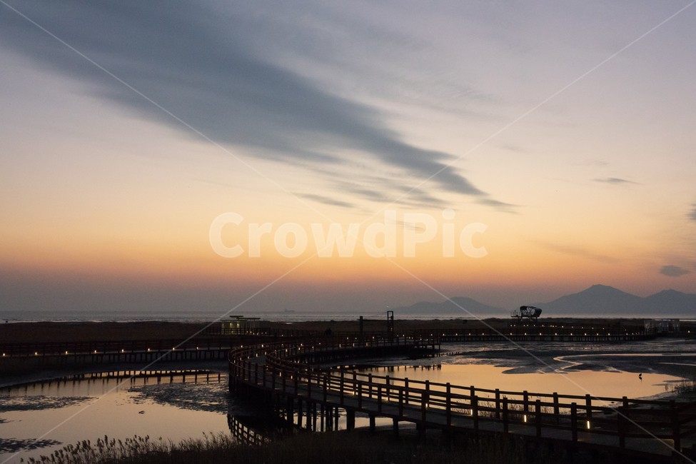 바다,일몰,자연,노을,해질녘,저녁,감성,자연,풍경,nature,landscape,야경,밤,nightscape,night,water,물,waterfront,워터 프론트,pier,교각,port,포트