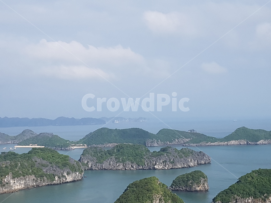 하롱베이,베트남,갓파섬,바다풍경,하노이주변여행지,자연,풍경,nature,landscape,해외,외국,세계,foreign,oversea,world,세계자연풍경,해외자연풍경,외국자연풍경,world nature landscape,outdoors,옥외,land,땅,ocean,대양,sea,바다,water,물,shoreline,해안선,coast,연안
