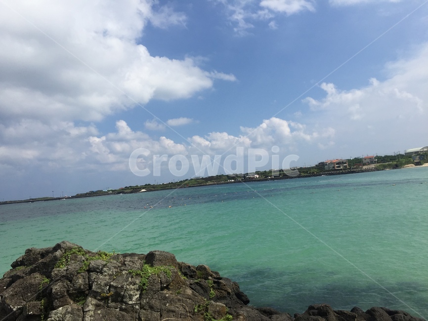 제주,제주바다,제주하늘,에메랄드빛,에메랄드바다,제주도,jeju,jeju island,outdoors,옥외,land,땅,nature,자연,shoreline,해안선,water,물,promontory,곶,sea,바다,ocean,대양