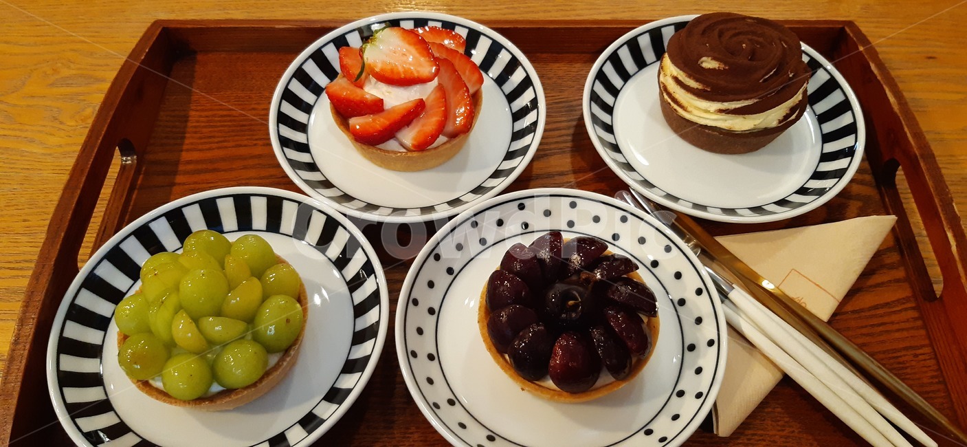 dish,요리,meal,식사,food,음식,dessert,타르트,간식