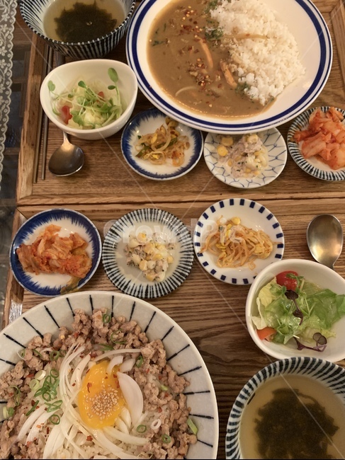 카레,덮밥,돼지고기덮밥,반찬,일본가정식,미역국,일본카레,퓨전요리,퓨전,일본식당,일식,일본덮밥