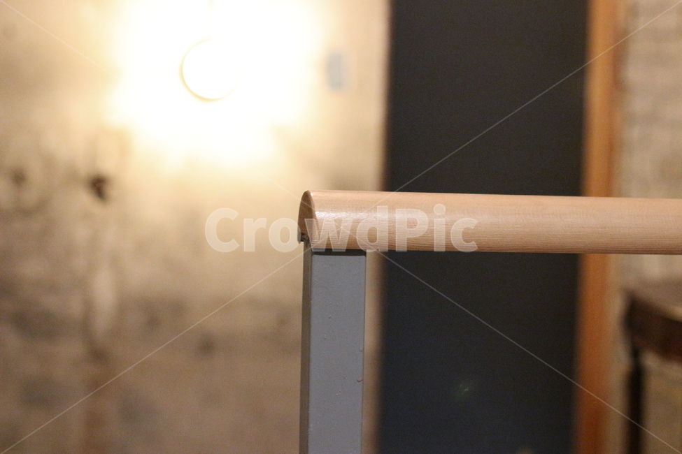 handrail,난간,banister,나무,손잡이,나무손잡이,빛번짐