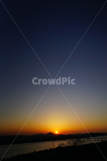일몰,하늘,노을,구름,석양,자연,풍경,nature,landscape,outdoors,옥외,light,빛,flare,플레어