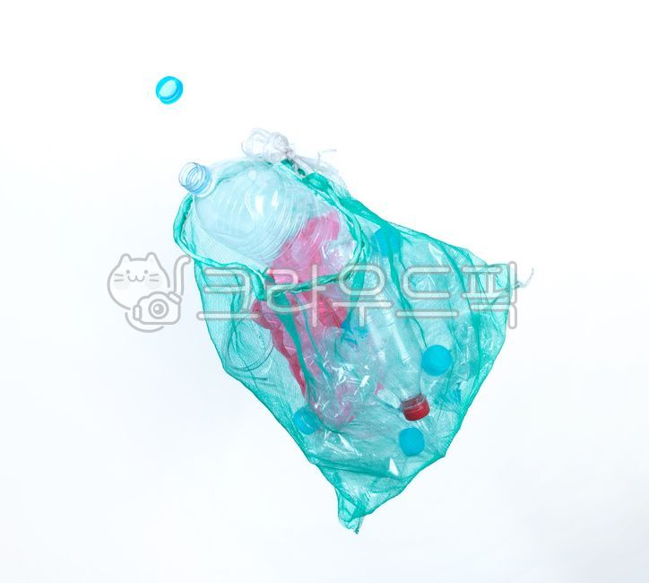 play,Reduce plastic,vegetable net,Mangtaegi,onion,pt disease,bag,zero waste,problem,fall,Containing,floating,recycle,plastic bottle,upcycling,net,Empty onion net,pet,mesh,bean,levitation,waste,falling,onion net,emptied,misfortune,Public,classification,env