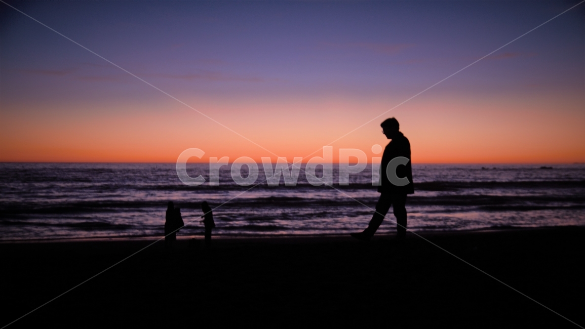 바다,노을,그림자,비치,산타모니카,미국,로스엔젤레스,해변,바다,beach,sea,사람,인물,인간,human,person,인물실루엣,사람실루엣,character silhouette,human silhouette,silhouette,실루엣,standing,서 있는