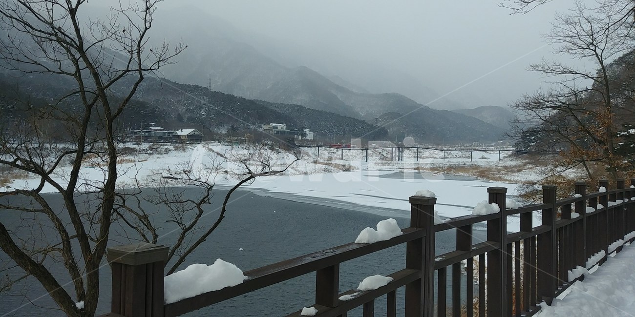 담양호,추월산,용마루길,담양,풍경,겨울,계절,winter,season,자연,풍경,nature,landscape,railing,난간,banister,handrail