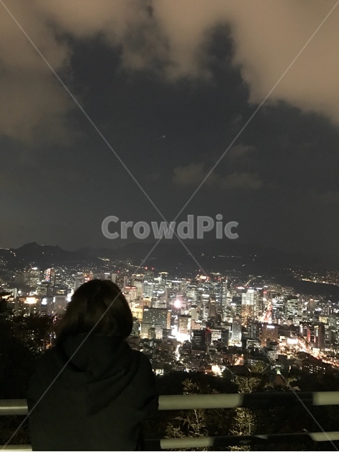 landscape,야경,뒷모습,자연,경치,서울,전경,옥외,outdoors,scenery,aerialview,building,시티,city,metropolis,중심지,town,도시,person,인간,human