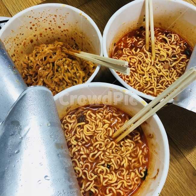 라면,볶음면,컵라면,국물,면,음식,식재료,요리,food,cook,meal,dishes,food reserves