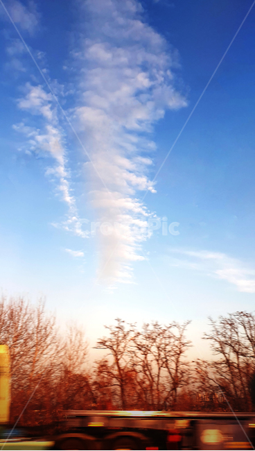 하늘,구름,고속도로,맑은,달리는,자동차,도로,가을,자연,풍경,nature,landscape,outdoors,옥외,sky