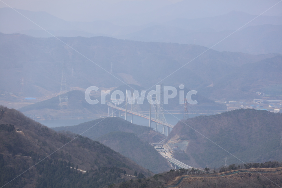 산,정상,풍경,배경,골짜기,자연,하늘,뷰,능선,산맥,숲,나무,마을,다리,건축물,korea,tranditional,nature,자연,풍경,nature,landscape,한국자연풍경,한국자연경관,korea nature landscape,outdoors,옥외,mountain