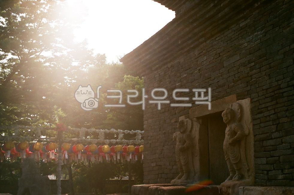 경북,경주시,경주,분황사,일몰,할레이션,부처님오신날