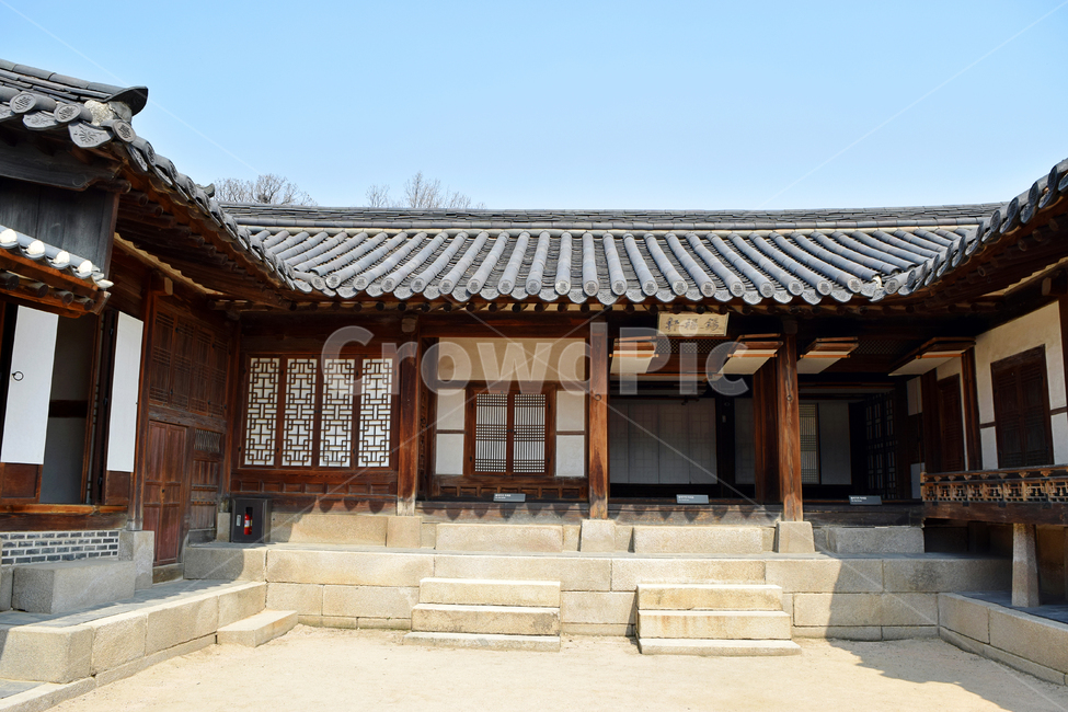 창덕궁,한국문화,고궁,고건축물,기와,지붕,건물외관,과거,역사,하늘,전통,실외,문화재,한옥,처마,한국전통,돌계단,한국전통,한국문화,korean traditional,korean culture