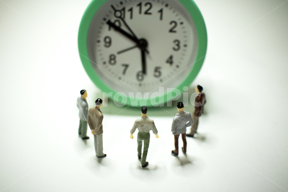 table clock,alarm clock,table top,promise,tardy,clock,go to work,minute hand,second hand,Figure,hour hand,Overslept,alarm,weather,wake up call