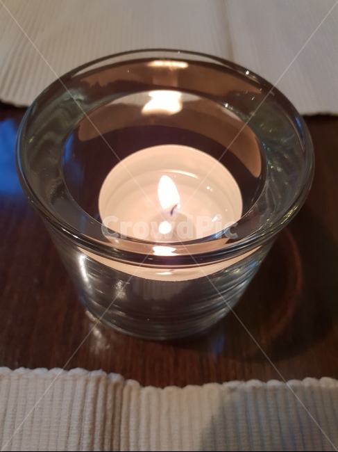 초,양초,불꽃,기도,안정,candle,flame,pray,생각,마음,mind,fire,사물,물건,오브젝트,thing,object,matter