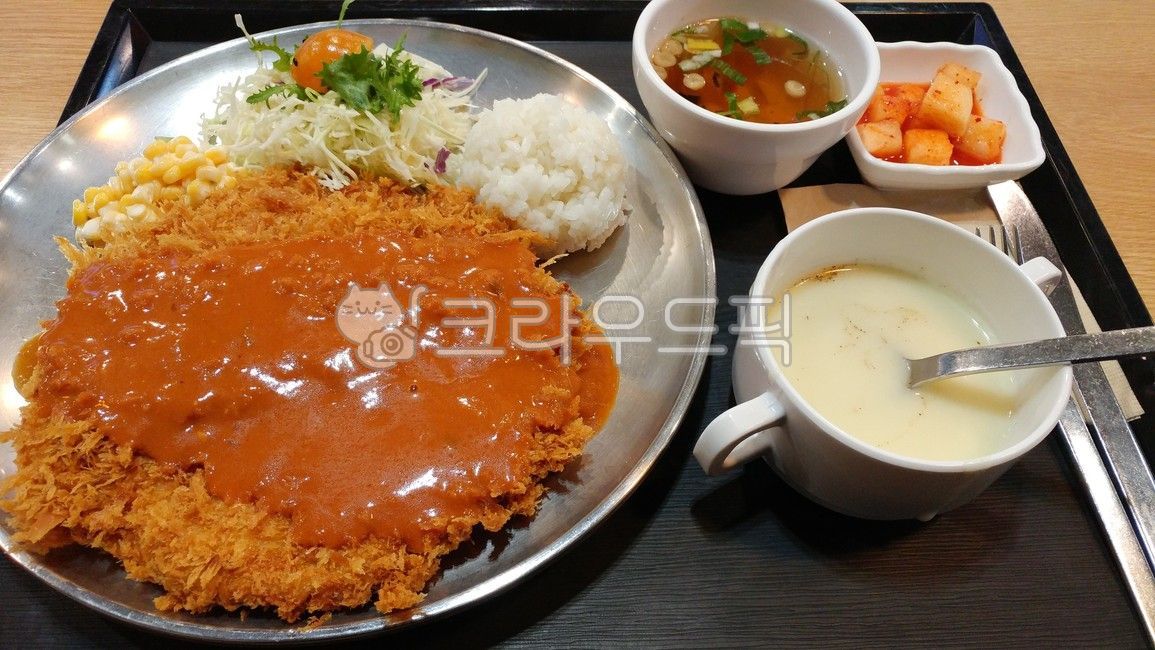 돈까스,고구마돈까스,치즈돈까스,스프,된장국,고구마돈까스세트,돈까스세트,깍두기
