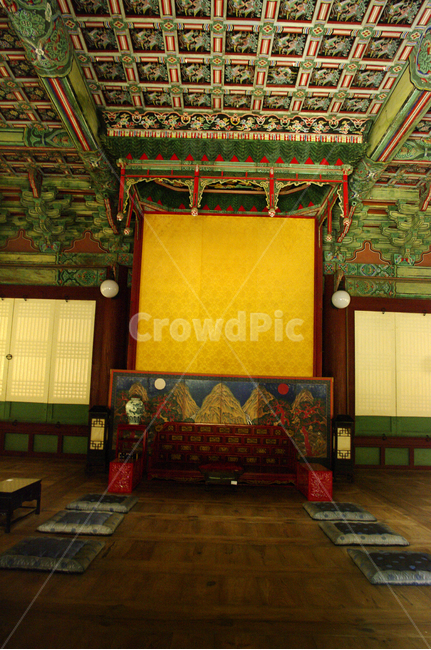 선정전,집무실,창덕궁,고궁,문양,전통,traditional,한국전통,한국문화,korean traditional,korean culture,랜드마크,landmark,tourist attraction,한국랜드마크,한국관광지,한국명소,korea landmark,korea tourist attraction,건축물,건물외관,exterior,building,structure,architecture,construction
