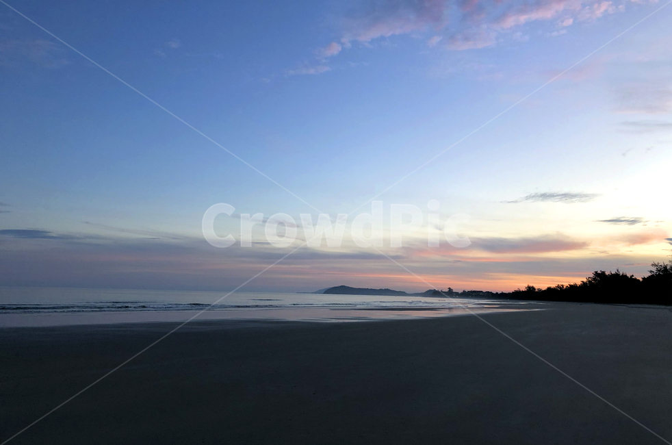 새벽,노을,바닷가,백사장,실루엣,일출,해변,바다,beach,sea