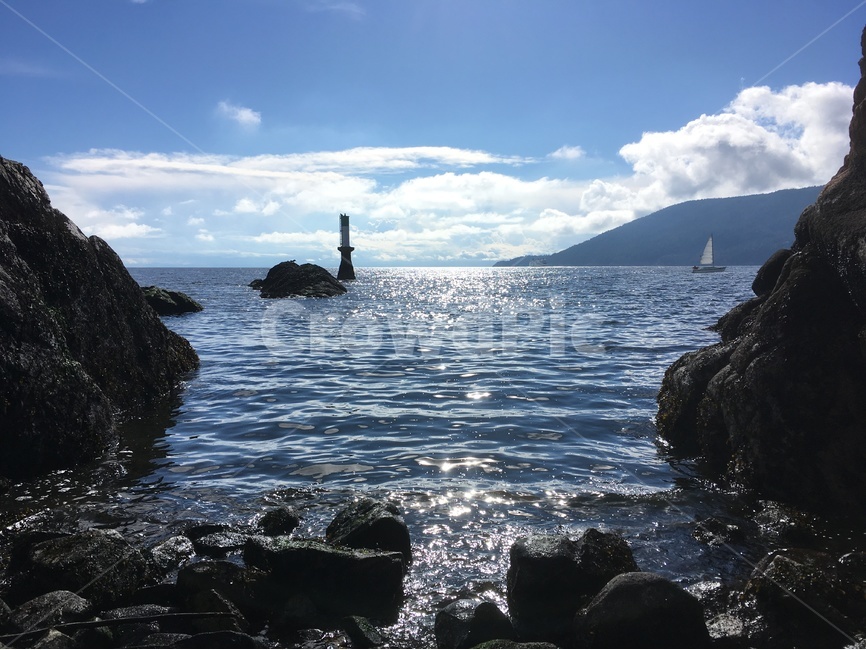 바다,풍경,바위,등대,맑음,beach,scenary,rock,자연,풍경,nature,landscape,등대,lighthouse,해외,외국,세계,foreign,oversea,world,세계자연풍경,해외자연풍경,외국자연풍경,world nature landscape,promontory,곶,outdoors,옥외,land,땅,water,물,sea,ocean,대양