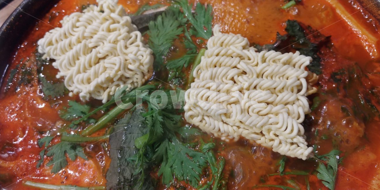 라면,음식,국물,라면사리,매운음식,음식,식재료,요리,food,cook,meal,dishes,food reserves,면류,면요리,noodles,한식,한국음식,한국요리,korean food,korean dishes,korean meal,korean cook