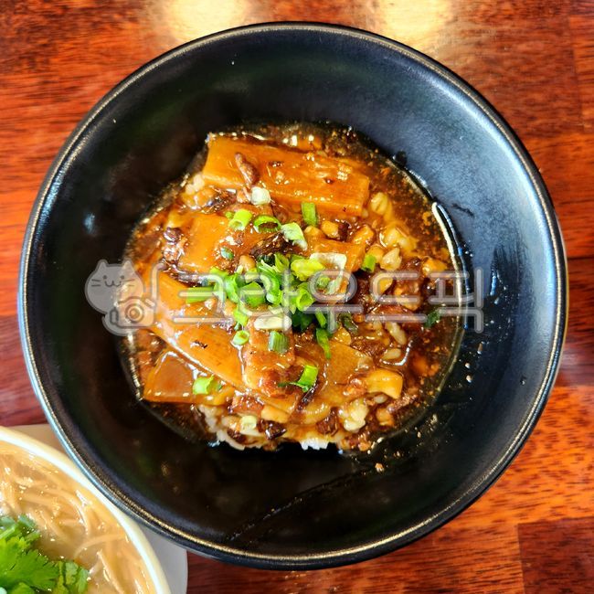 음식,식사,food,meal,대만음식,타이완음식,덮밥,루로우판