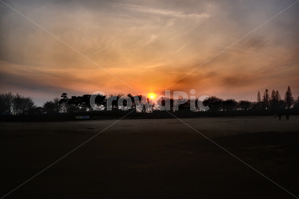 노을,공원,일몰,겨울,항상,자연,풍경,nature,landscape,outdoors,옥외,sky,하늘,dusk,황혼,sunset,red sky,붉은 하늘,dawn,새벽