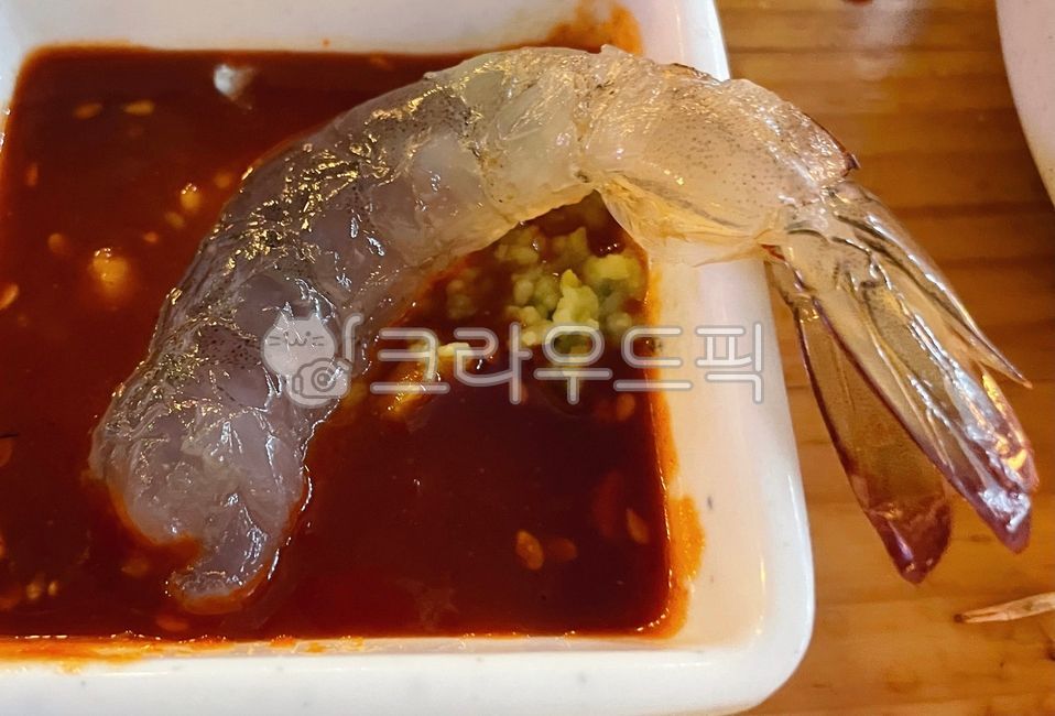 새우,대하,생새우,생대하,날음식,싱싱한,신선한,초장,와사비,고추냉이,생와사비,초고추장,참깨,새우회,회,활새우,음식,요리,식사,식재료,먹방,별미,food,dish,cook,seafood,shrimp,meal