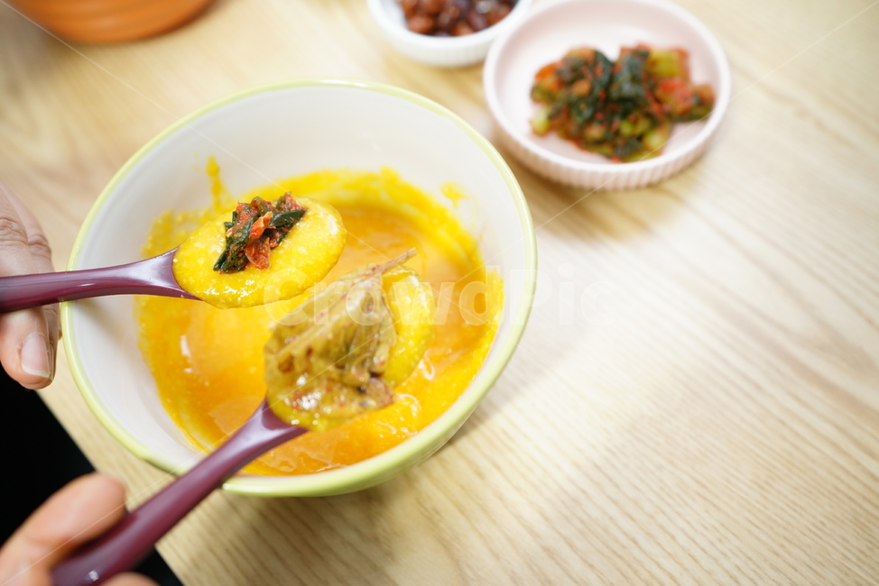 음식,식사대용,건강식,한식,죽,먹방,식사,집밥,간편식,전통,푸드,먹거리,간식,건강,음식,식재료,요리,food,cook,meal,dishes,food reserves