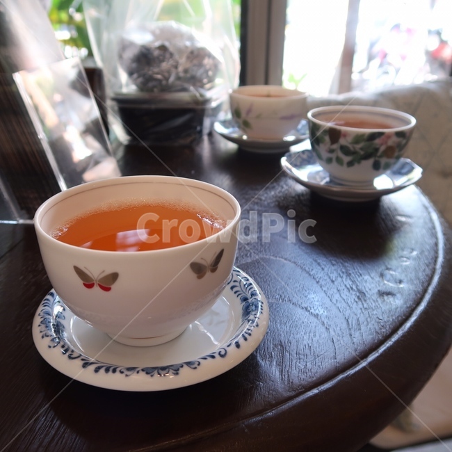 pottery,도기류,saucer,받침접시,cup,coffeecup,커피컵,tea,teapot,홍차,찻잔,티타임,teatime