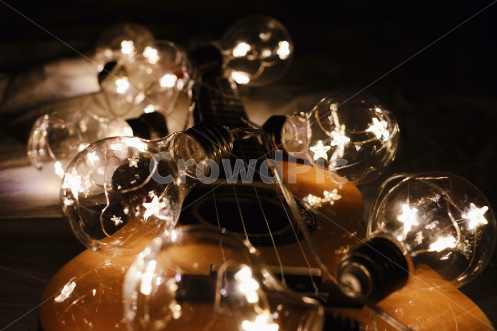 악기,우쿠렐레,led,조명,크리스마스,야경,밤,풍경,nightscape,night,landscape,감성,sensible,feeling,악기,음향기기,musical instrument,musical equipment