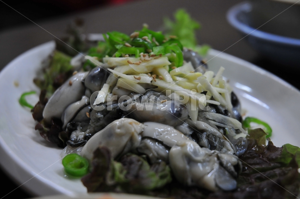 생굴,재철음식,굴,굴보쌈,굴요리,음식,식재료,요리,food,cook,meal,dishes,food reserves,수산물,해산물,fishery products,seafood